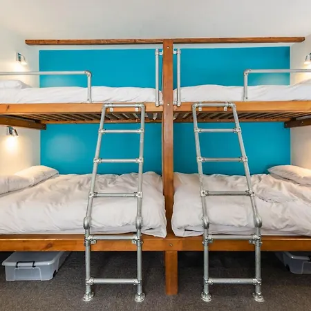 Cosy Glamping In The Valley - And Mega Pods Campsite Eskdale