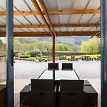 Cosy Glamping In The Valley - And Mega Pods Campingplatz Eskdale