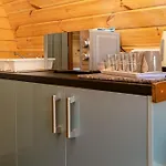 Kemp Cosy Glamping In The Valley - And Mega Pods