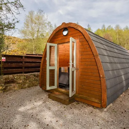 Cosy Glamping In The Valley - And Mega Pods Кемпинг *