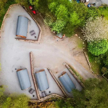 Cosy Glamping In The Valley - And Mega Pods Campsite