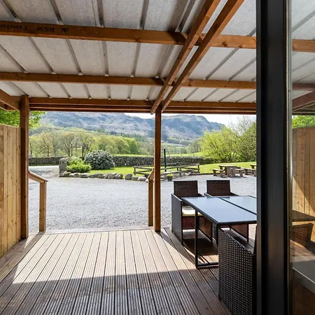 Cosy Glamping In The Valley - And Mega Pods Campsite Eskdale