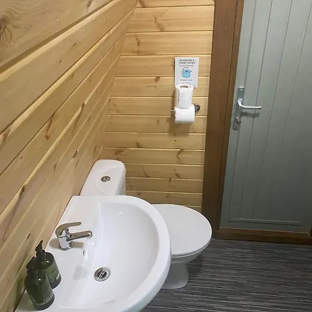 Cosy Glamping In The Valley - And Mega Pods * Eskdale