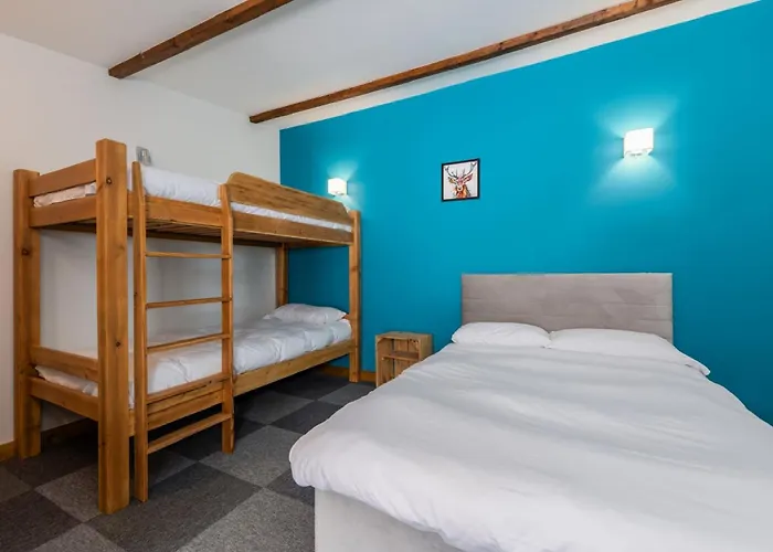 مكان تخييم Cosy Glamping In The Valley - And Mega Pods إسكاديل